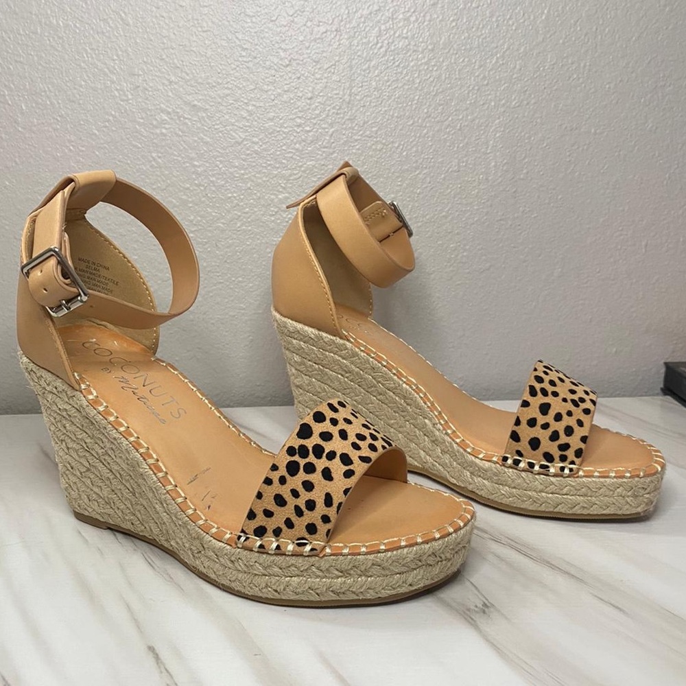 New! Cheetah wedges